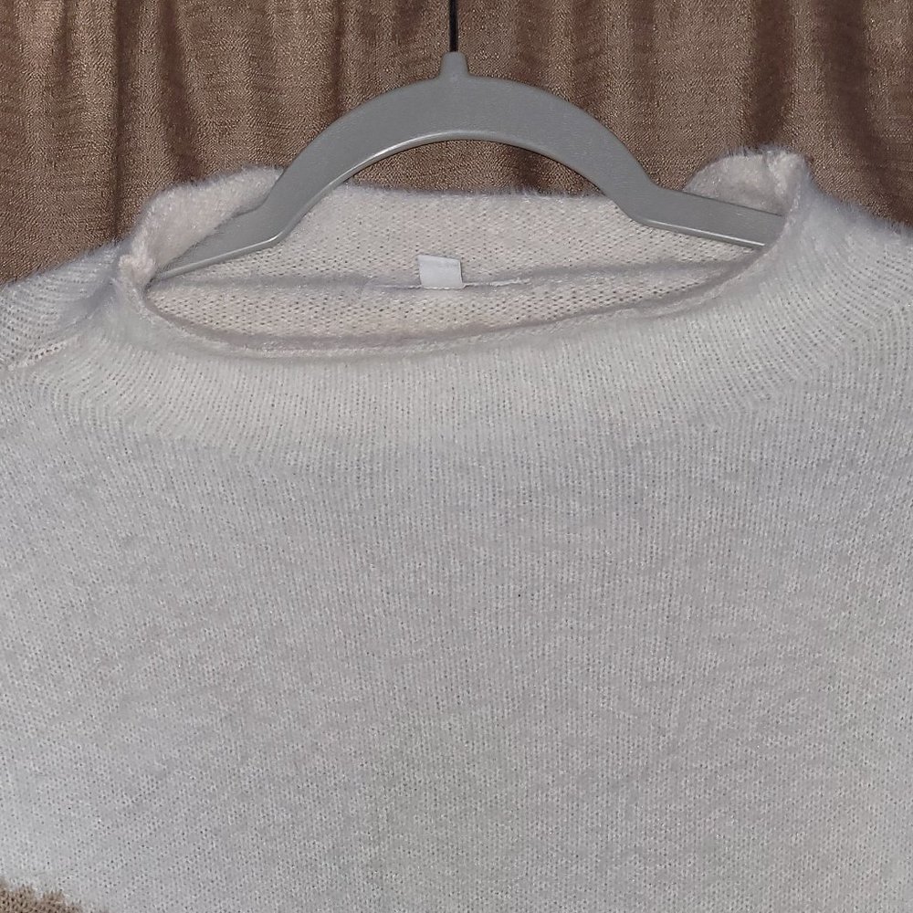 Sweater - Picture 2 of 3